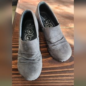 Dansko - shoes fit like a 7.5, color gray